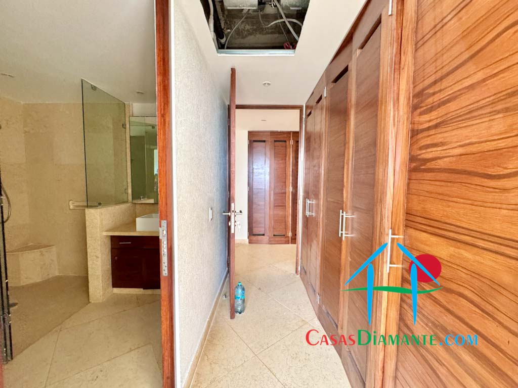 Playamar Tres Cantos T2 802 - Recámara uno 6